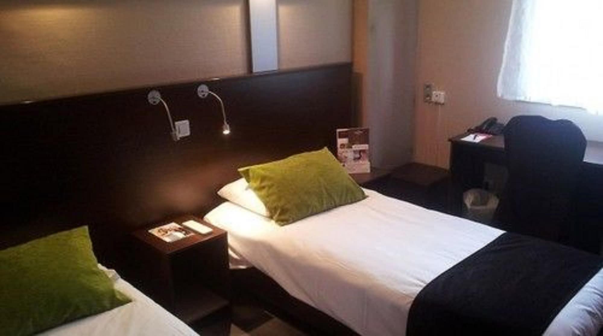 The Originals City, Hotel Ascotel, Lille Est Grand Stade Βιλνέβ ντ' Ασκ Εξωτερικό φωτογραφία