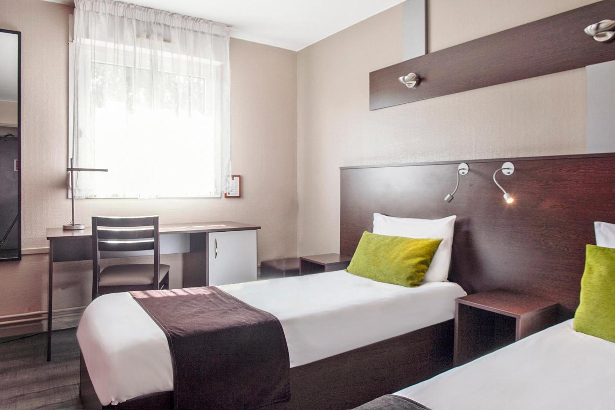 The Originals City, Hotel Ascotel, Lille Est Grand Stade Βιλνέβ ντ' Ασκ Εξωτερικό φωτογραφία