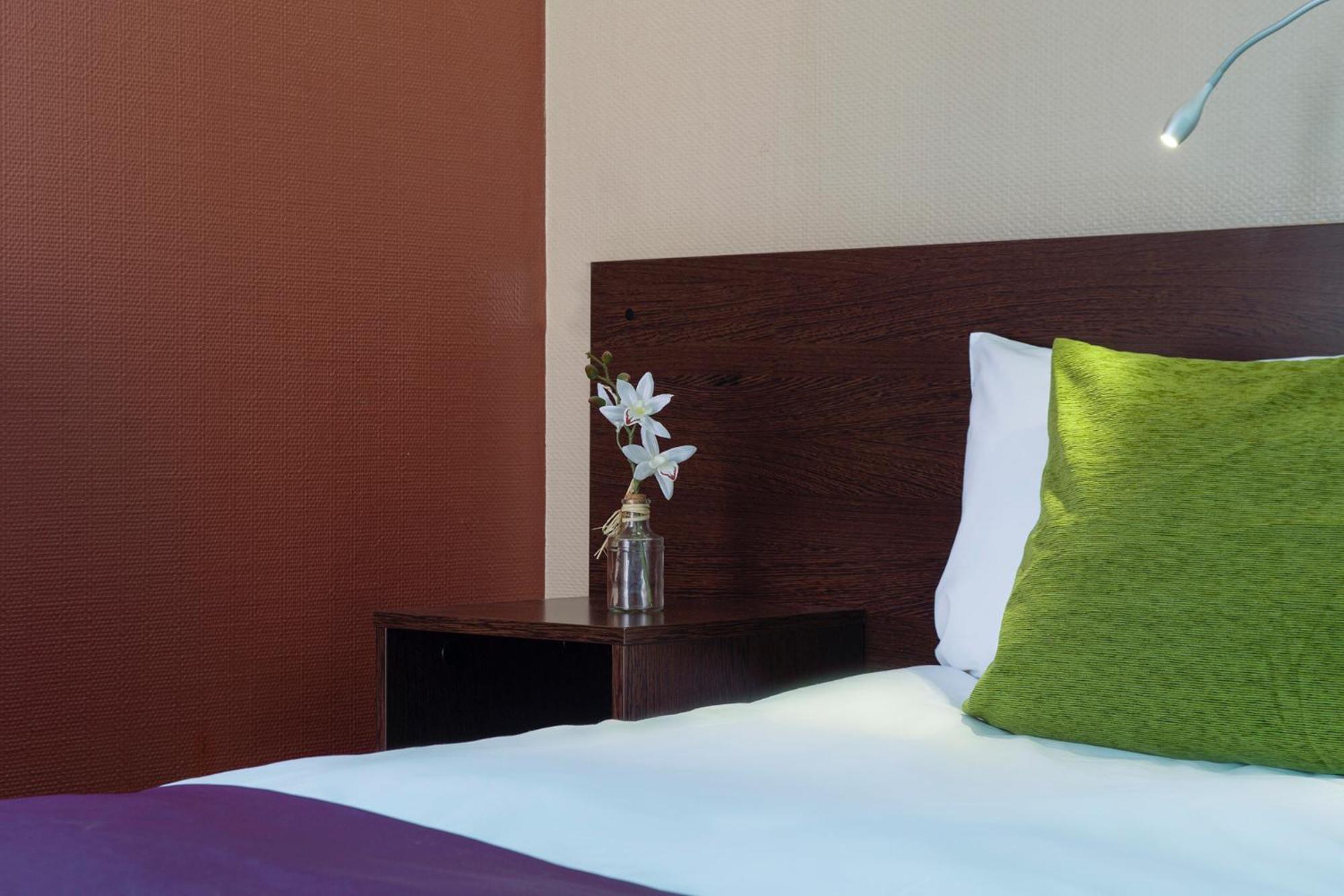 The Originals City, Hotel Ascotel, Lille Est Grand Stade Βιλνέβ ντ' Ασκ Εξωτερικό φωτογραφία